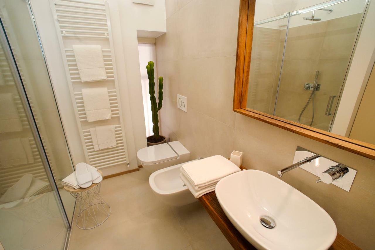 Palazzo Giani Apartment เคียเวนนา ภายนอก รูปภาพ
